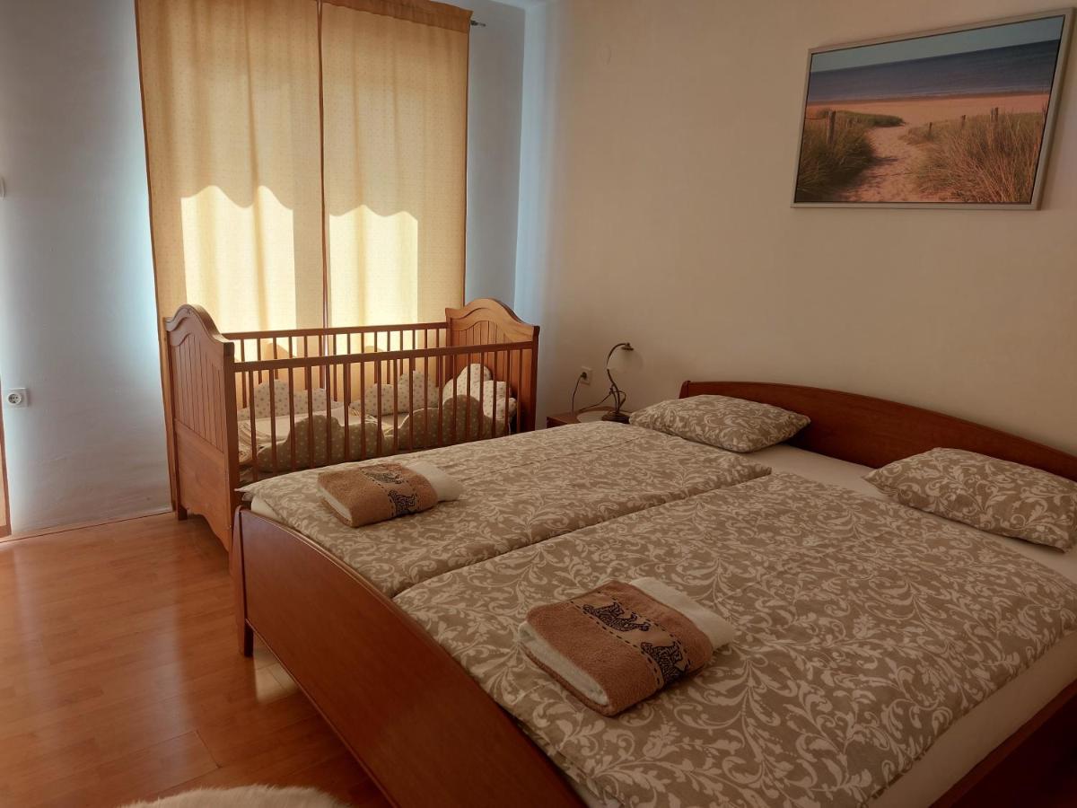 Apartman Sous Les Rochers Grizane-Belgrad Luaran gambar