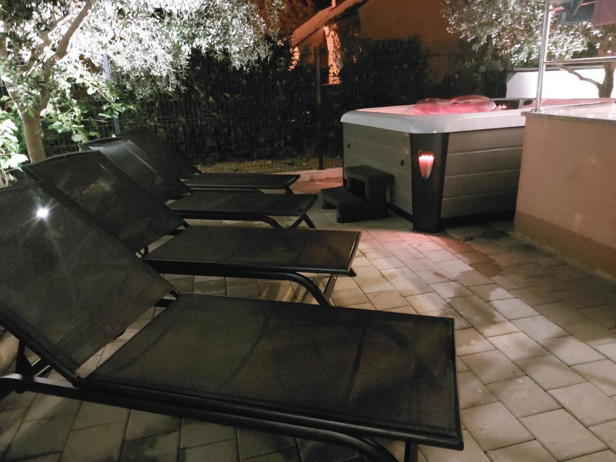 Apartman Sous Les Rochers Grizane-Belgrad Luaran gambar