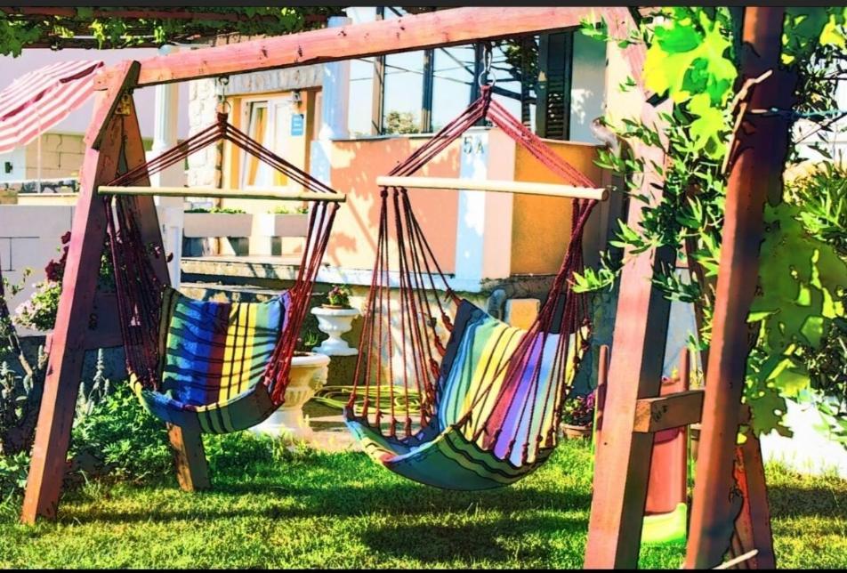 Apartman Sous Les Rochers Grizane-Belgrad Luaran gambar